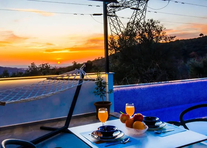 Uzumlu Village 1 Bedroom * Kalkan